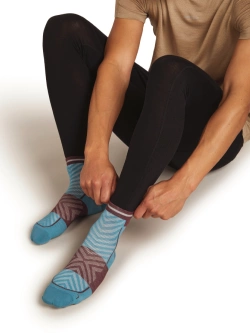 Skarpety termoaktywne Icebreaker Merino Run+ Ultralight Mini, niebiesko-bordowe