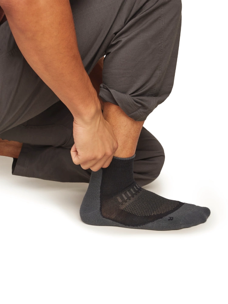 Skarpety termoaktywne Icebreaker Merino Hike+ Light Mini czarno-szare