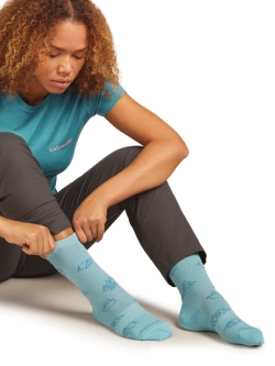 Skarpety damskie Icebreaker Merino Lifestyle Ultralight Crew Camp Essentialskremowe