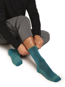 Skarpety termoaktywne termoaktywne Icebreaker Merino Hike Medium Crew czarno-szare