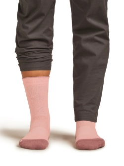 Skarpety termoaktywne damskie Icebreaker Merino Hike+ Light Crew różowe